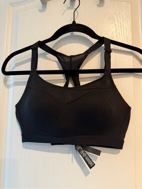 Victoria's Secret Black Sports Bra